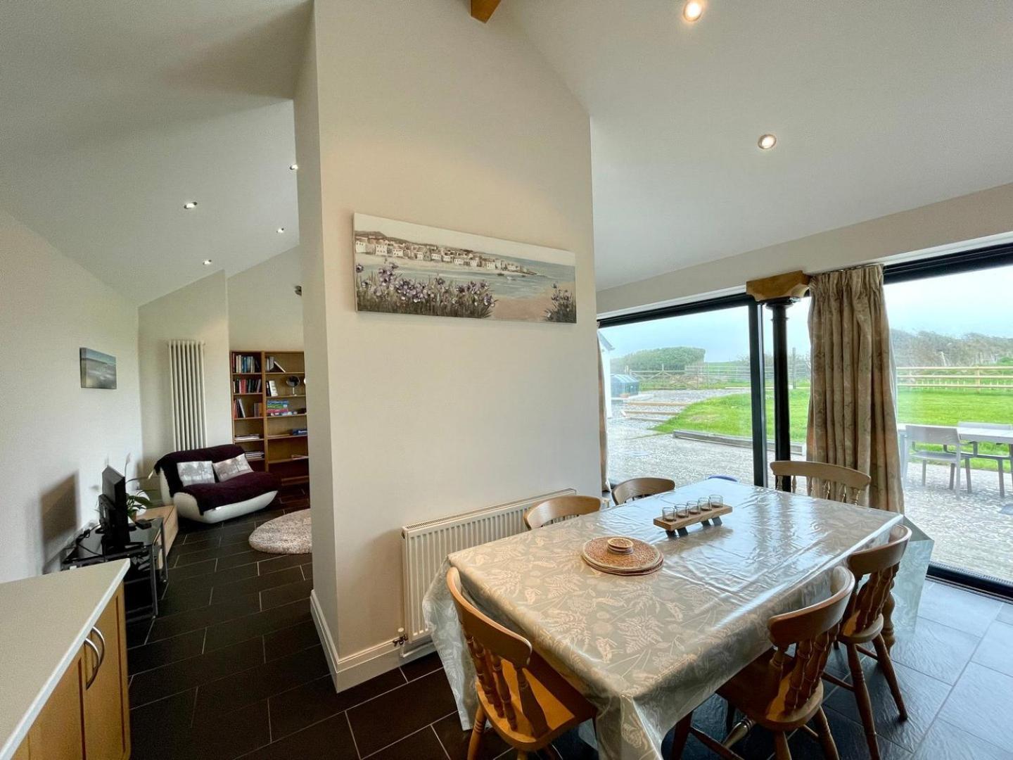 Cosy Barn With Views In Wick Vale Of Glamorgan Exterior photo