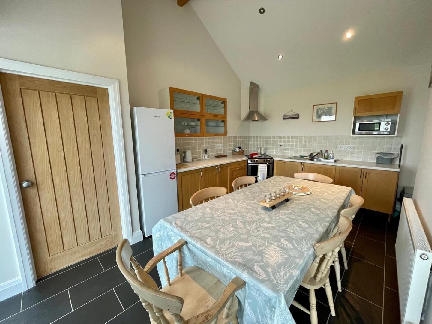 Cosy Barn With Views In Wick Vale Of Glamorgan Exterior photo